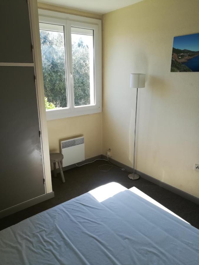 Appartement Classe 3 Etoiles Au 1Er Etage D'Une Maison Avec Jardin Dans Un Quartier Calme Cavalaire-sur-Mer Buitenkant foto